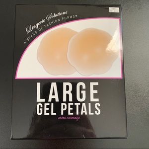 NWT large gel breast petals